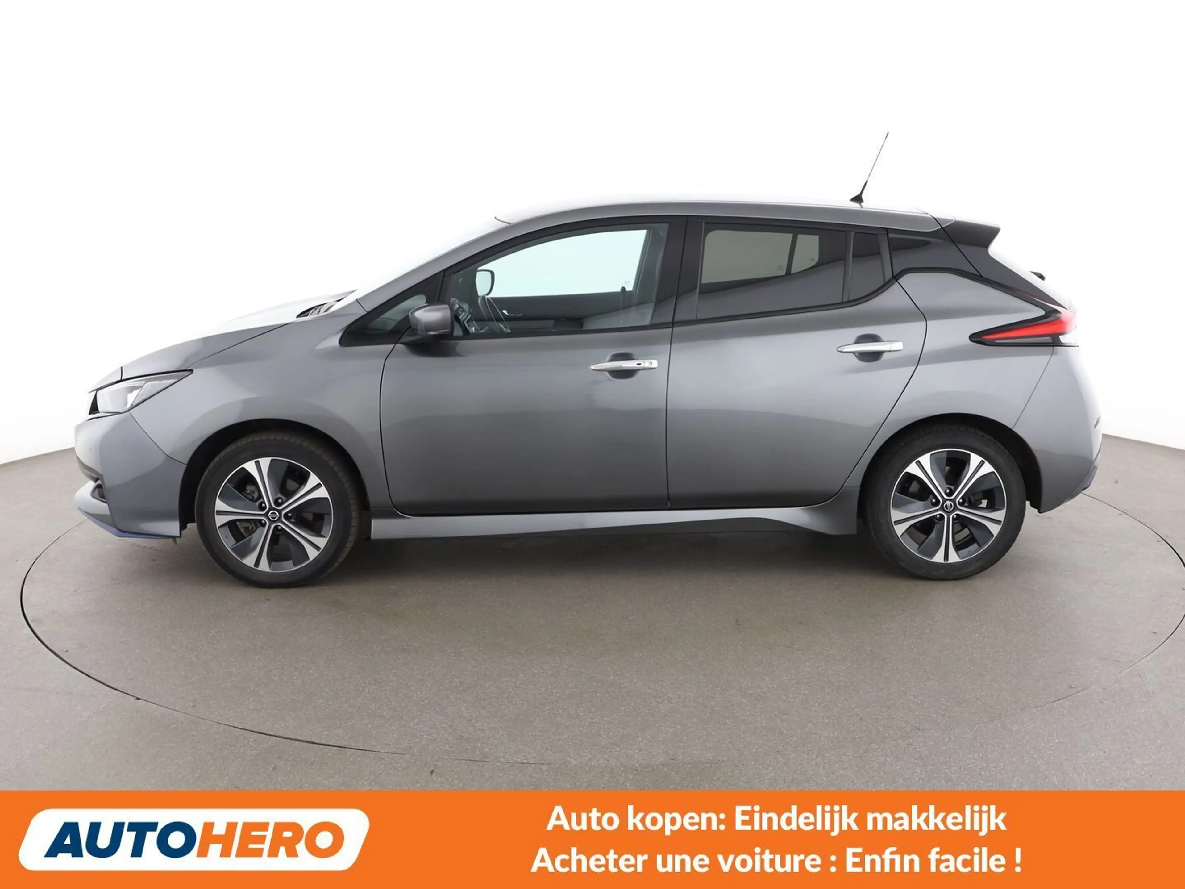 Nissan Leaf electric drive 160 kW e+ N-Connecta — photo 3