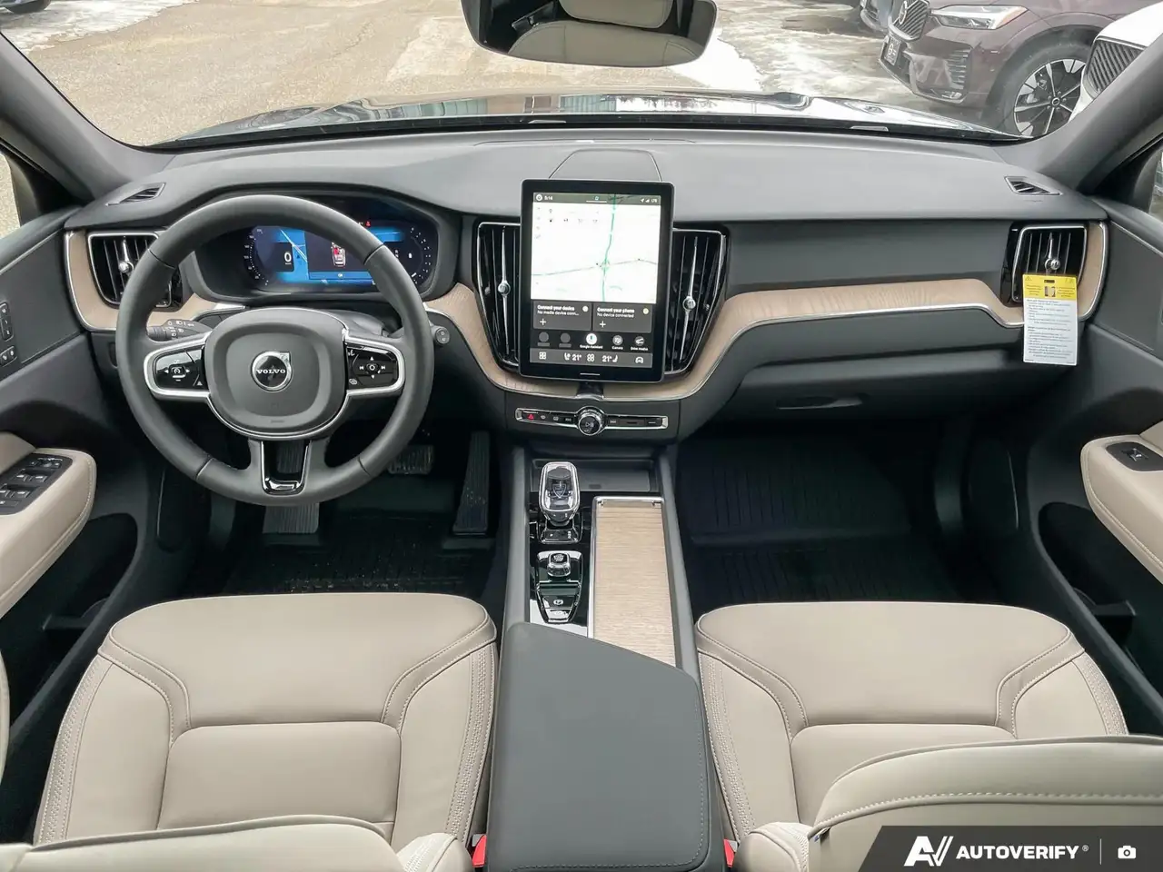 Volvo XC60 снимка Volvo XC60