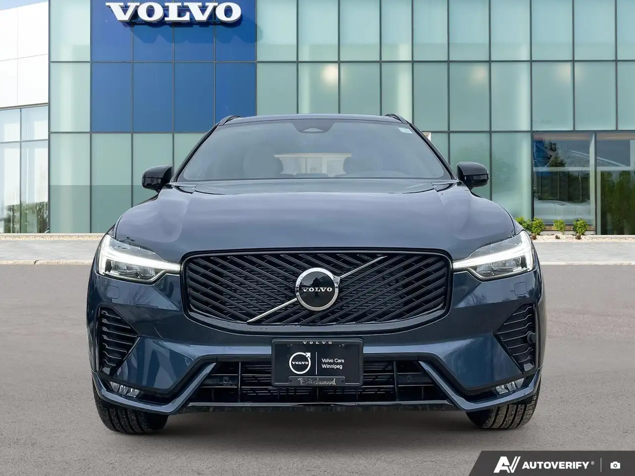 Volvo XC60 снимка Volvo XC60