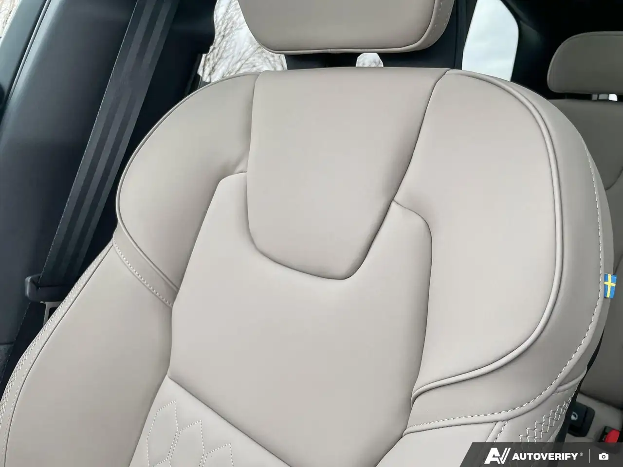 Volvo XC60 снимка Volvo XC60