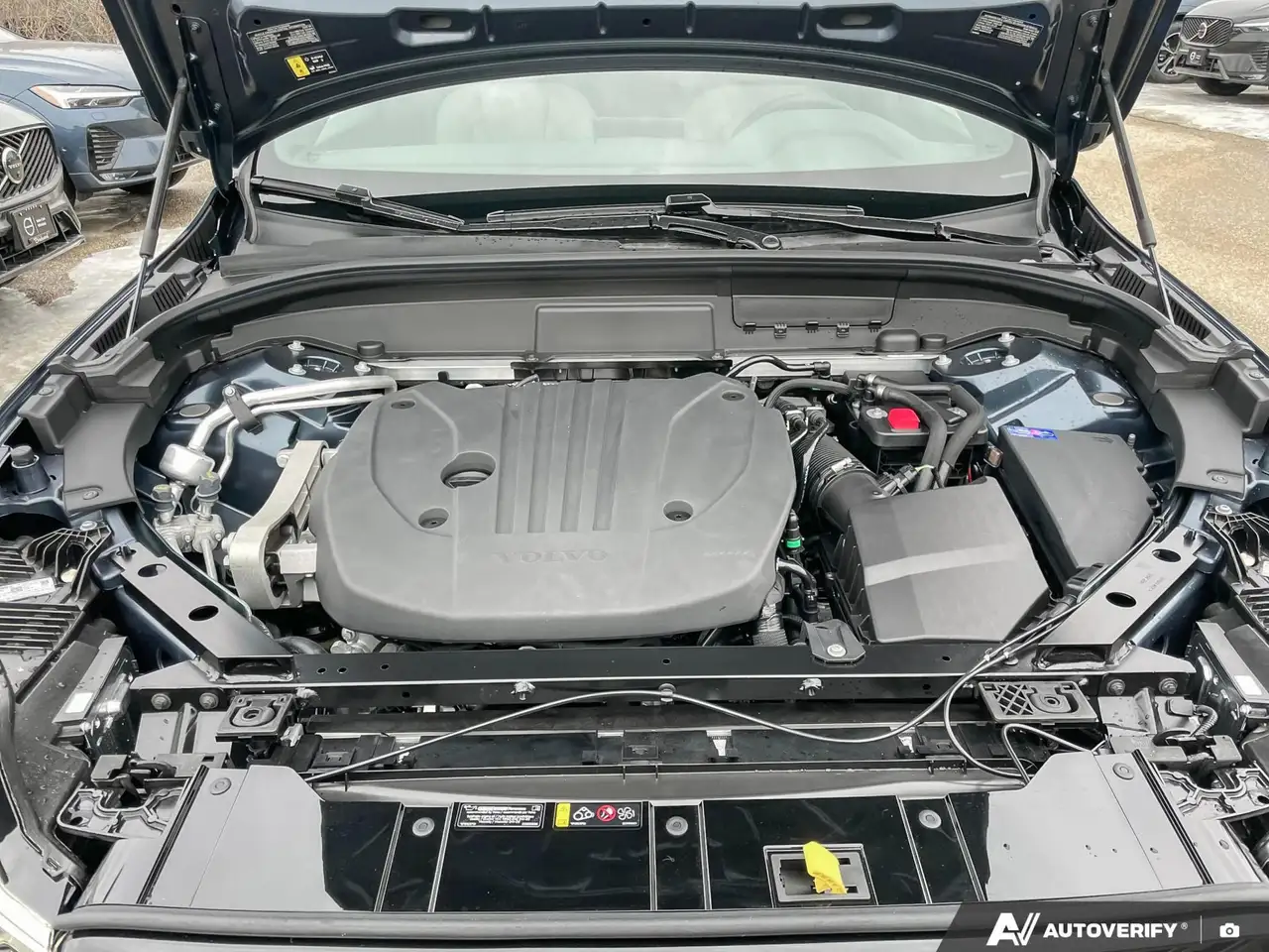 Volvo XC60 снимка Volvo XC60