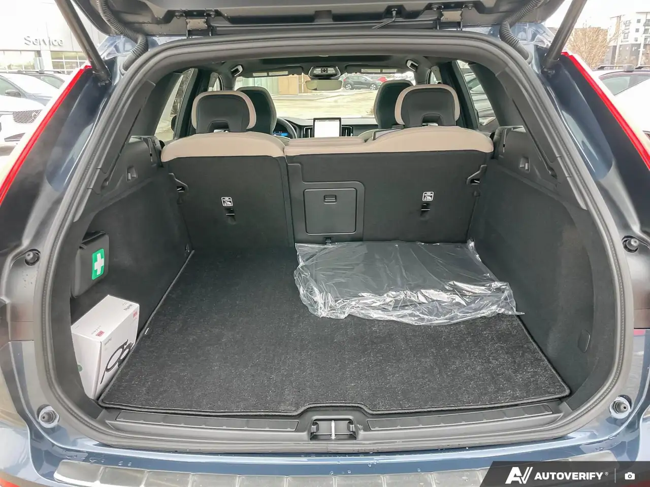 Volvo XC60 снимка Volvo XC60