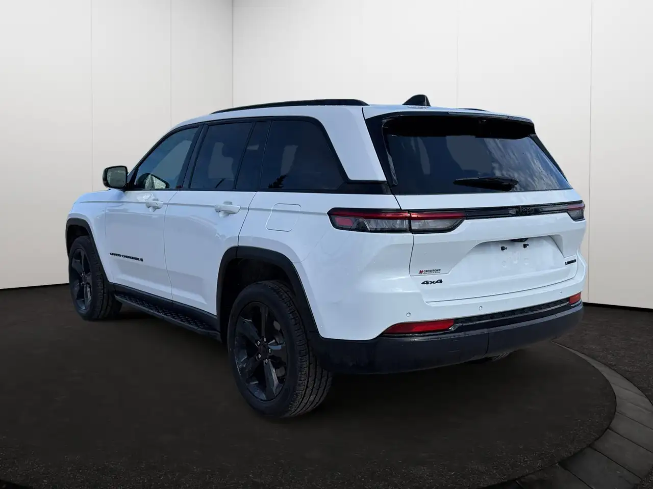 Jeep Grand Cherokee снимка Jeep Grand Cherokee