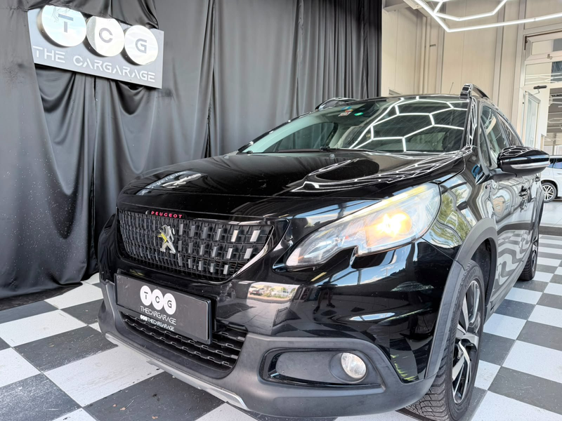 Peugeot 2008 2008 1,2 PureTech 130 S&S GT Line — photo 4
