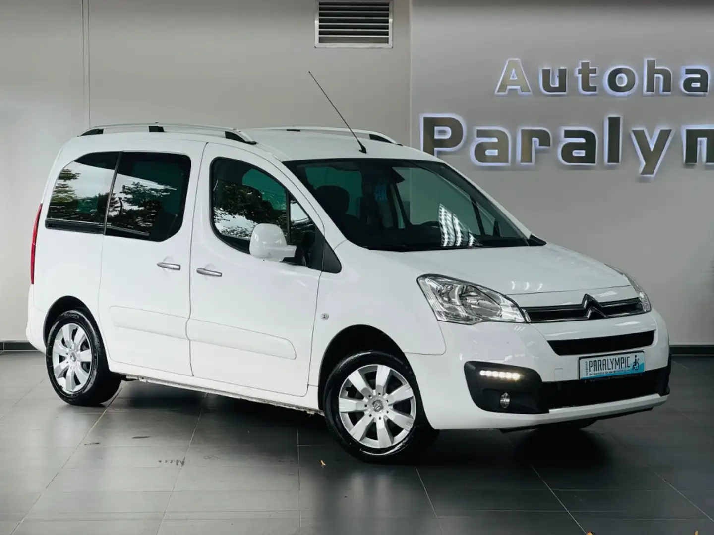 Citroen Berlingo Selection Behindertengerecht-Rampe Weiß - 2