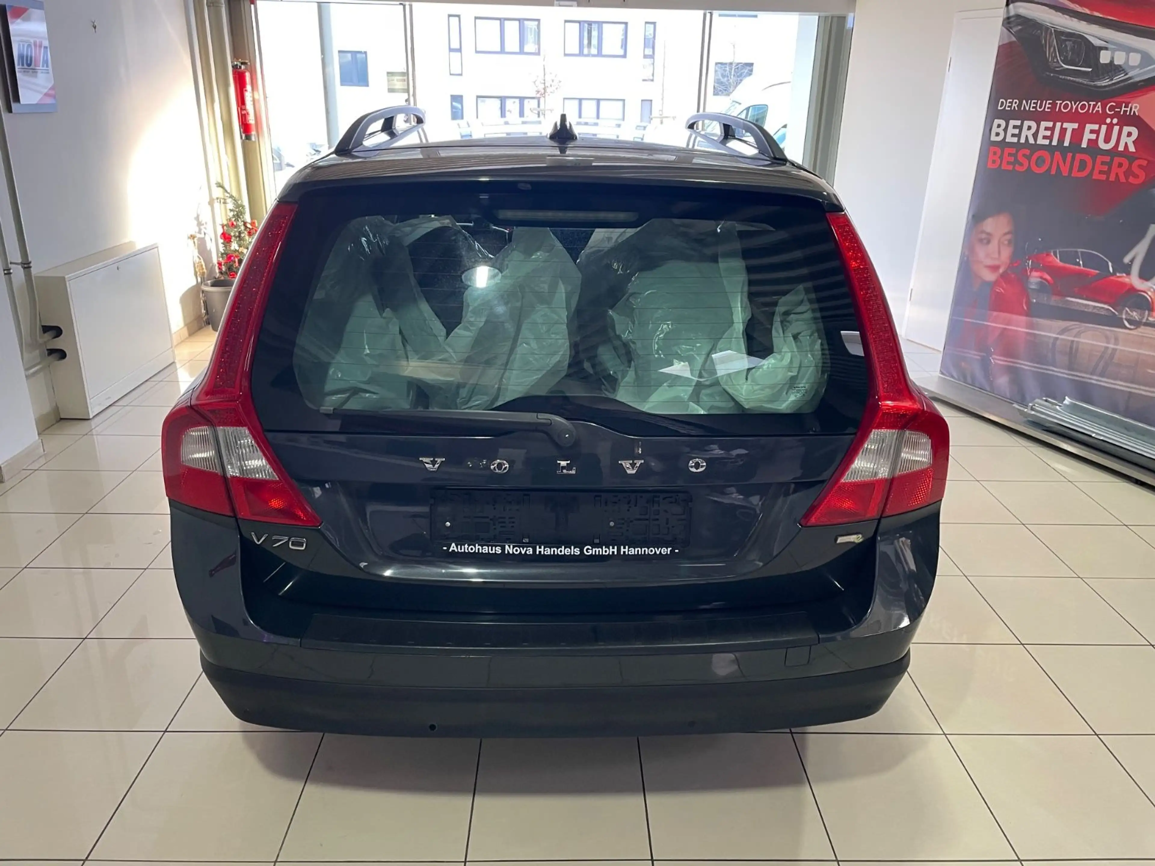 Volvo V70 DRIVe Kinetic*2.HAND*TÜV6-27*LEDER*BIXENON! — photo 4