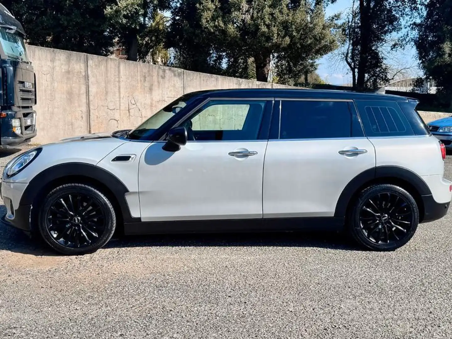MINI Cooper D Clubman Mini Clubman 2.0 Cooper D Hype auto my18 Plateado - 2