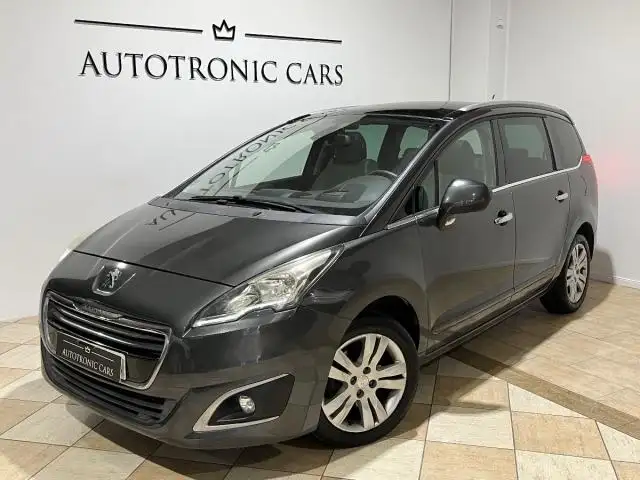 Peugeot 5008 1.6 THP Allure 155