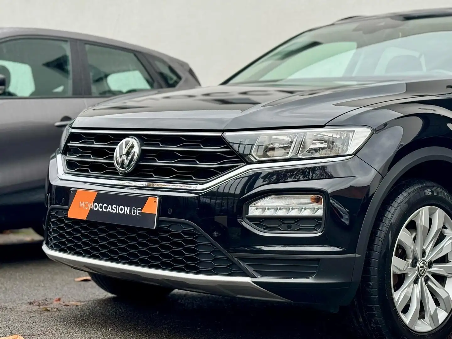 Volkswagen T-Roc 1.0 TSI COCKPIT CAPTEURS GPS TOIT OUVRANT CAMERA Noir - 2