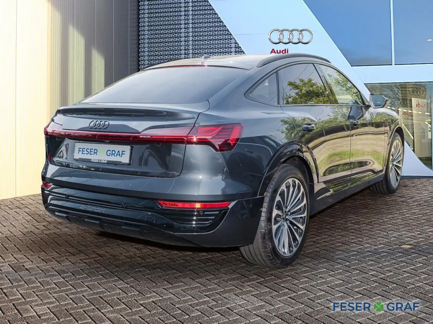 Audi Q8 Sportback 50 e-tron /Matrix/HuD/B&O/Pano/Opt.Schw. Grau - 2