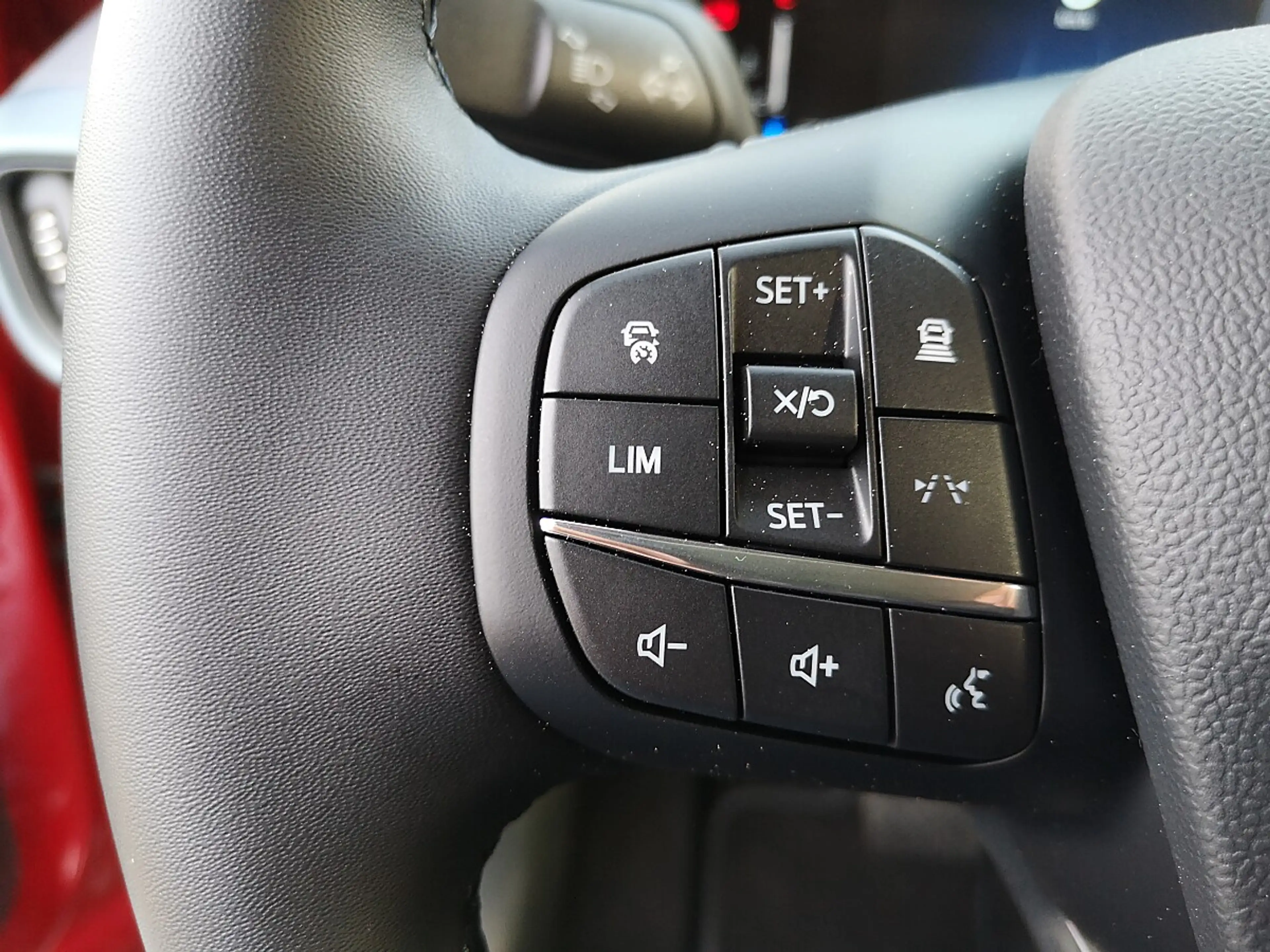 Ford Tourneo Courier 1,0 EcoBoost Active Aut. — photo 12
