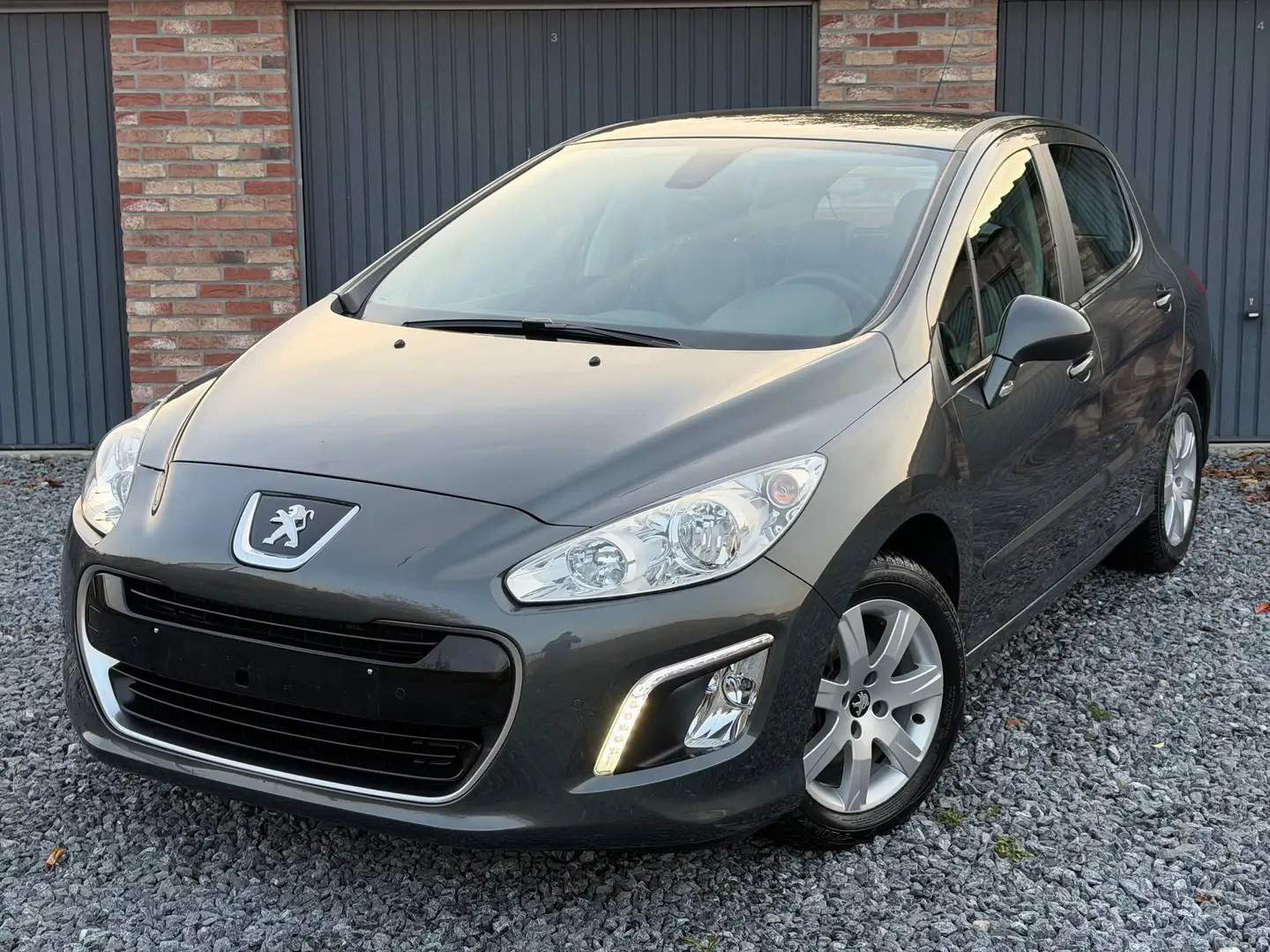 Peugeot 308 ( Automatique ) ( 48.398Km ) 1er propriétaire Grijs - 2