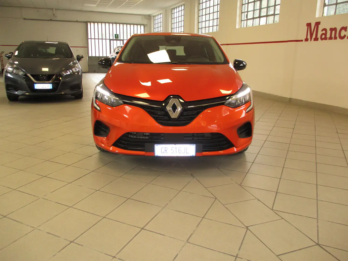Renault Clio 1.0 SCE EQUILIBRE(91CV)OK NEOPATENTI-UNIPROPRIETAR Arancione - 2