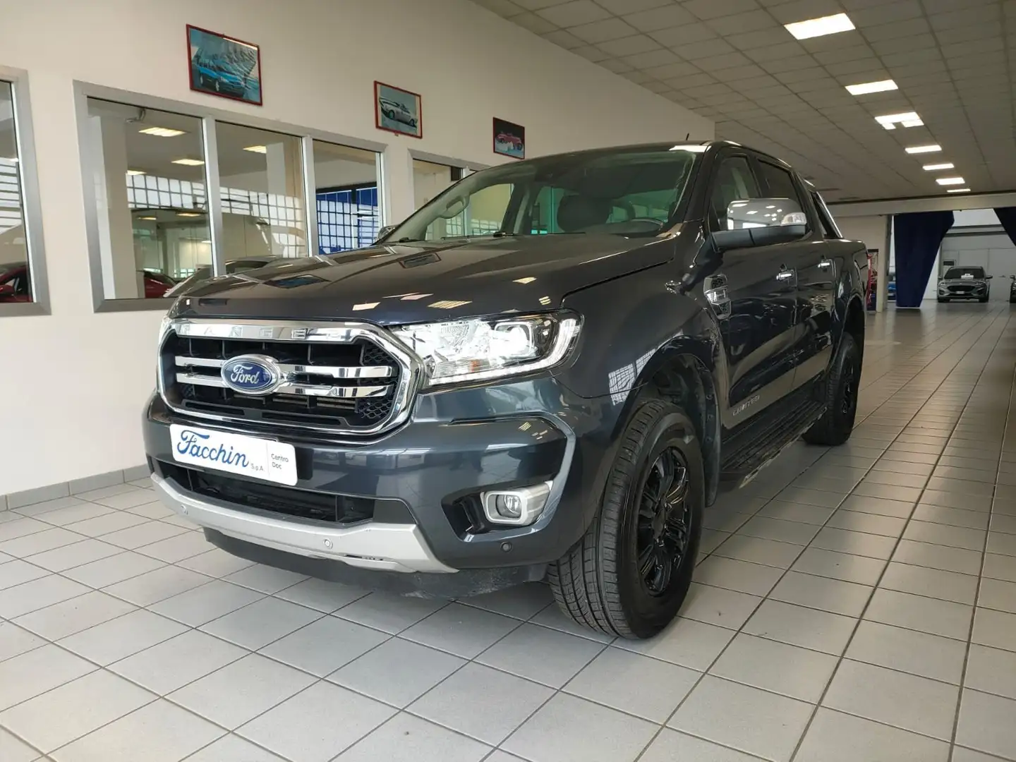 Ford Ranger 2.0 TDCi 170cv Double Cab Limited A/T Grigio - 1