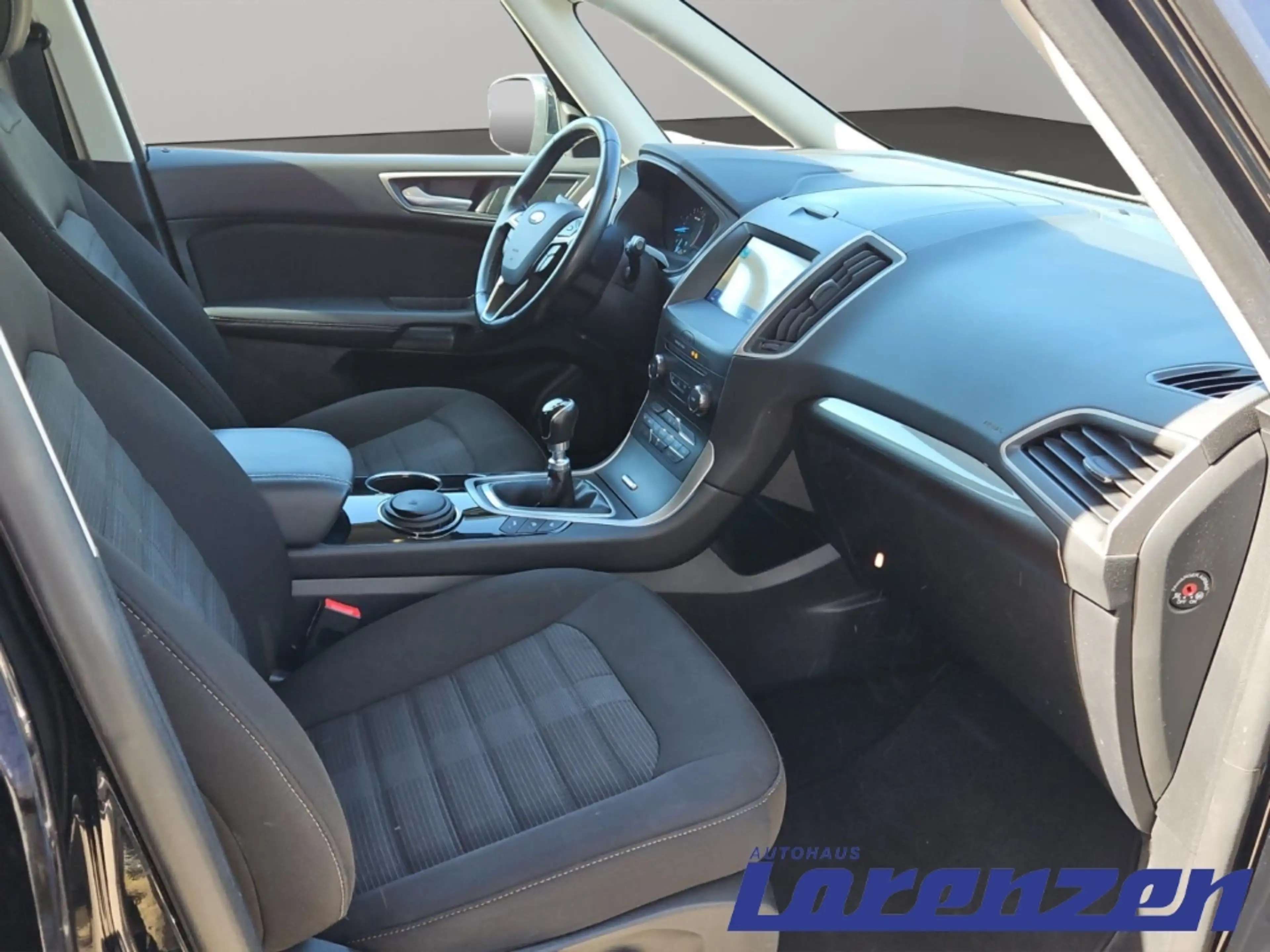 Ford Galaxy Business EcoBoost 1.5 Benzin M T 7-Sitzer Navi El. — photo 9
