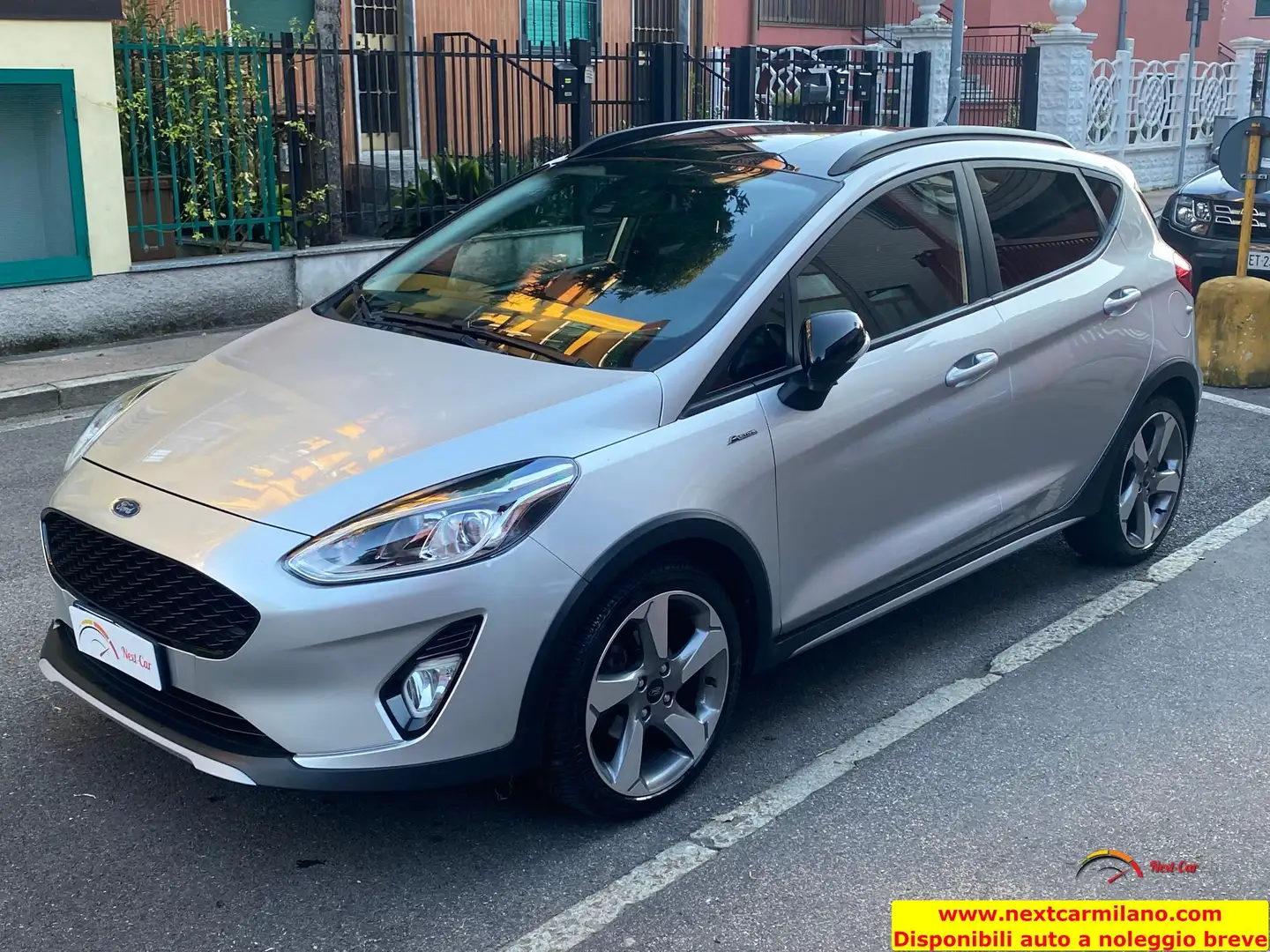 Ford Fiesta Active 1.0 ecoboost s&s 85cv my19 Gris - 1