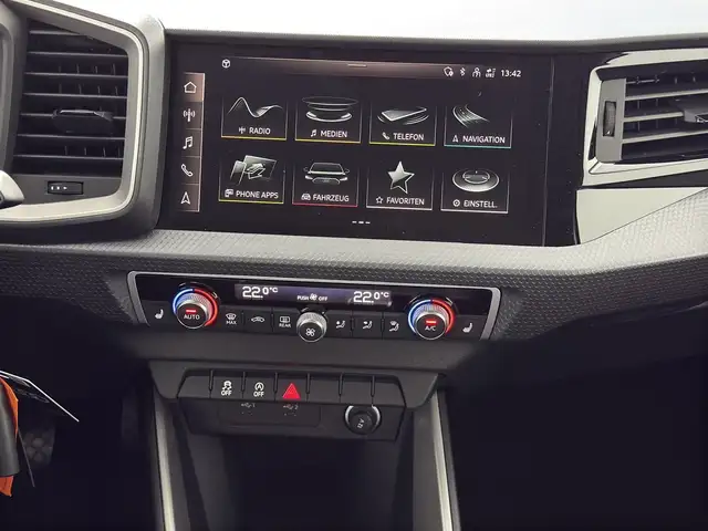 Audi A1 view 11