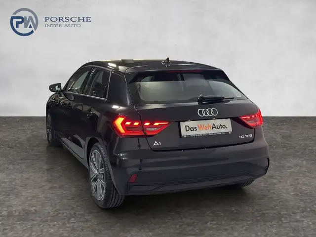Audi A1 view 4