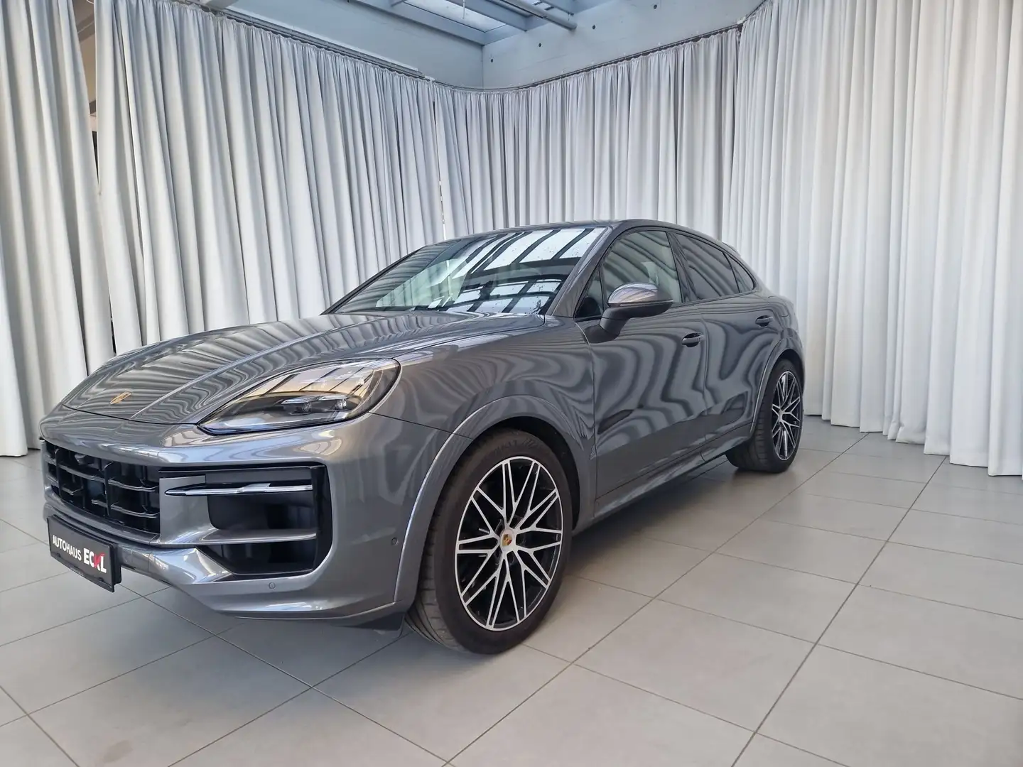 Porsche Cayenne E-Hybrid HUP, Pano, AHK Grau - 2
