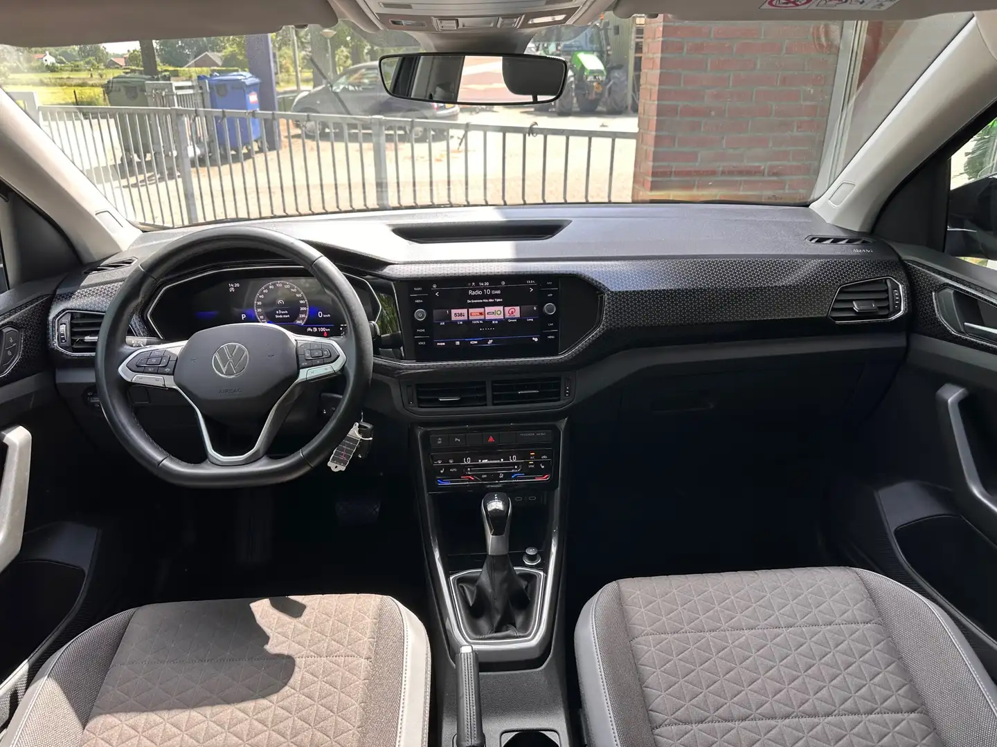 Volkswagen T-Cross 1.0 TSI Style DSG Camera Acc Virtual cockpit Negro - 2