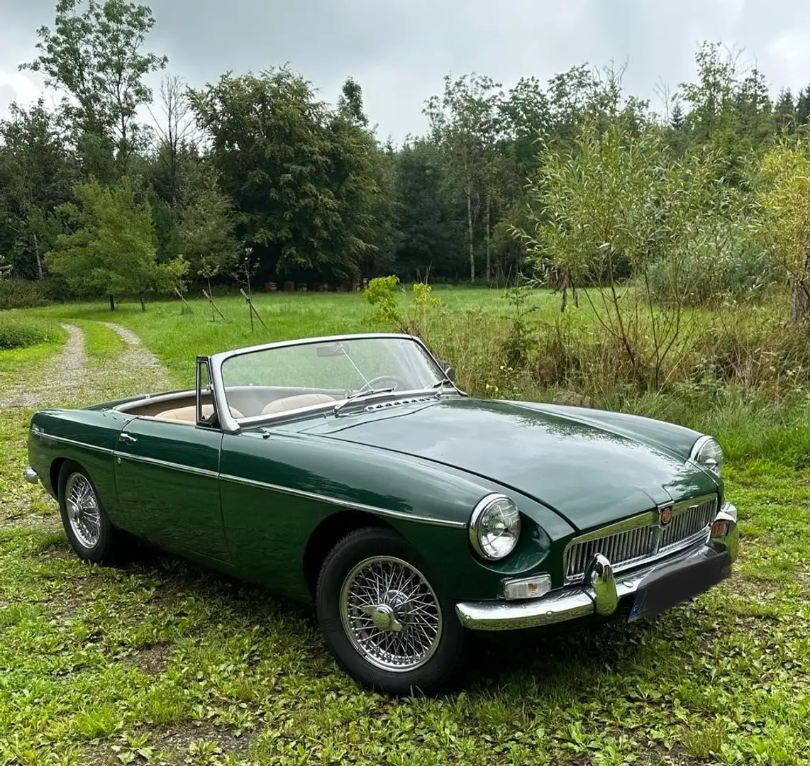MG MGB Cabrio Green - 1