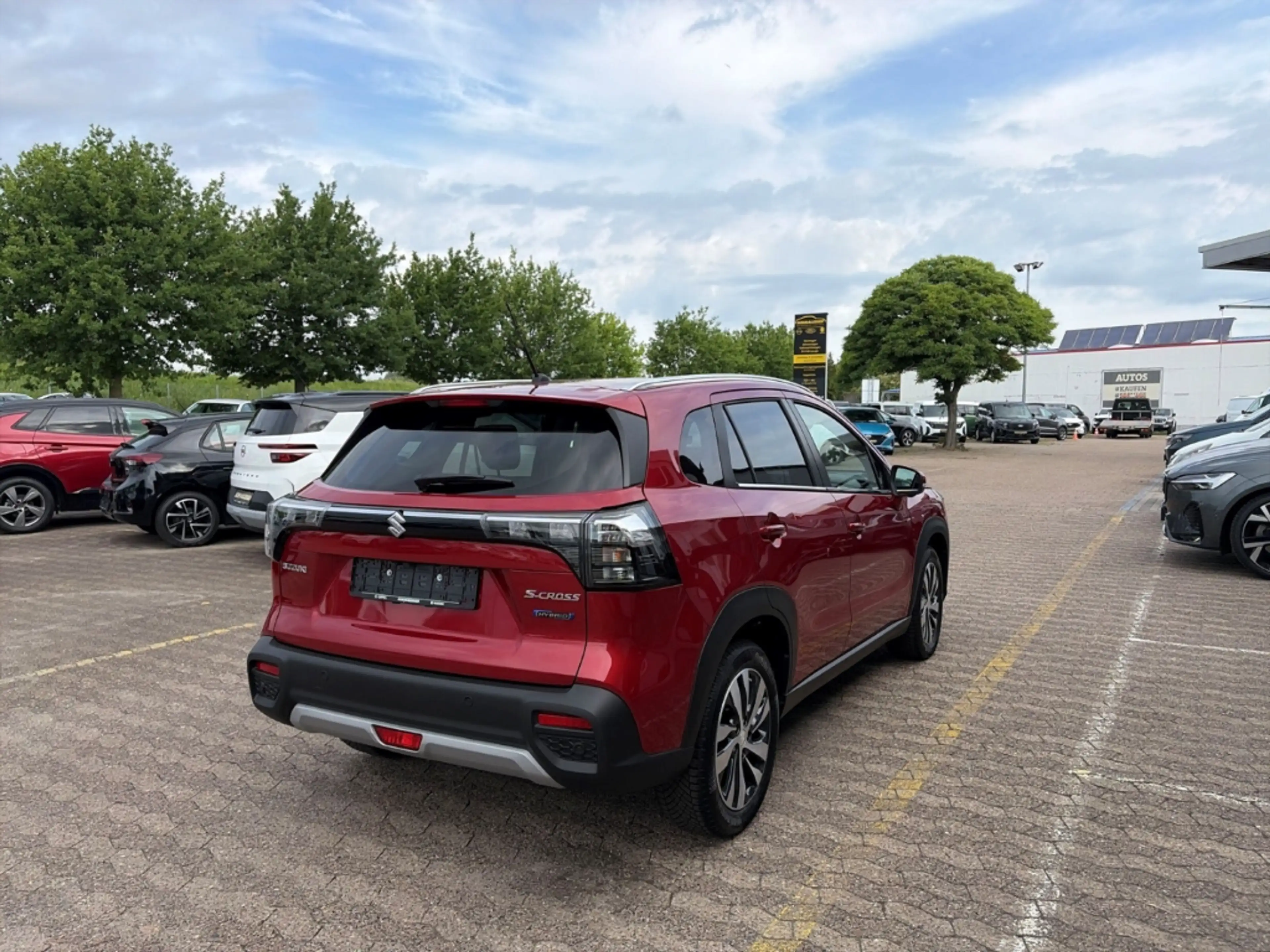 Suzuki SX4 S-Cross Comfort+ ALLGRIP Navi 360 Kamera LED Apple CarPlay — photo 5