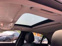 Mercedes-Benz E 300 – Vorschaubild 10 von 13