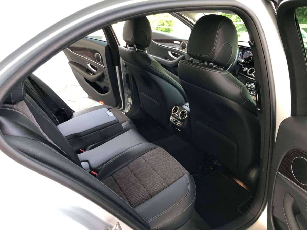 Mercedes-Benz E 300 – Bild 9 von 13