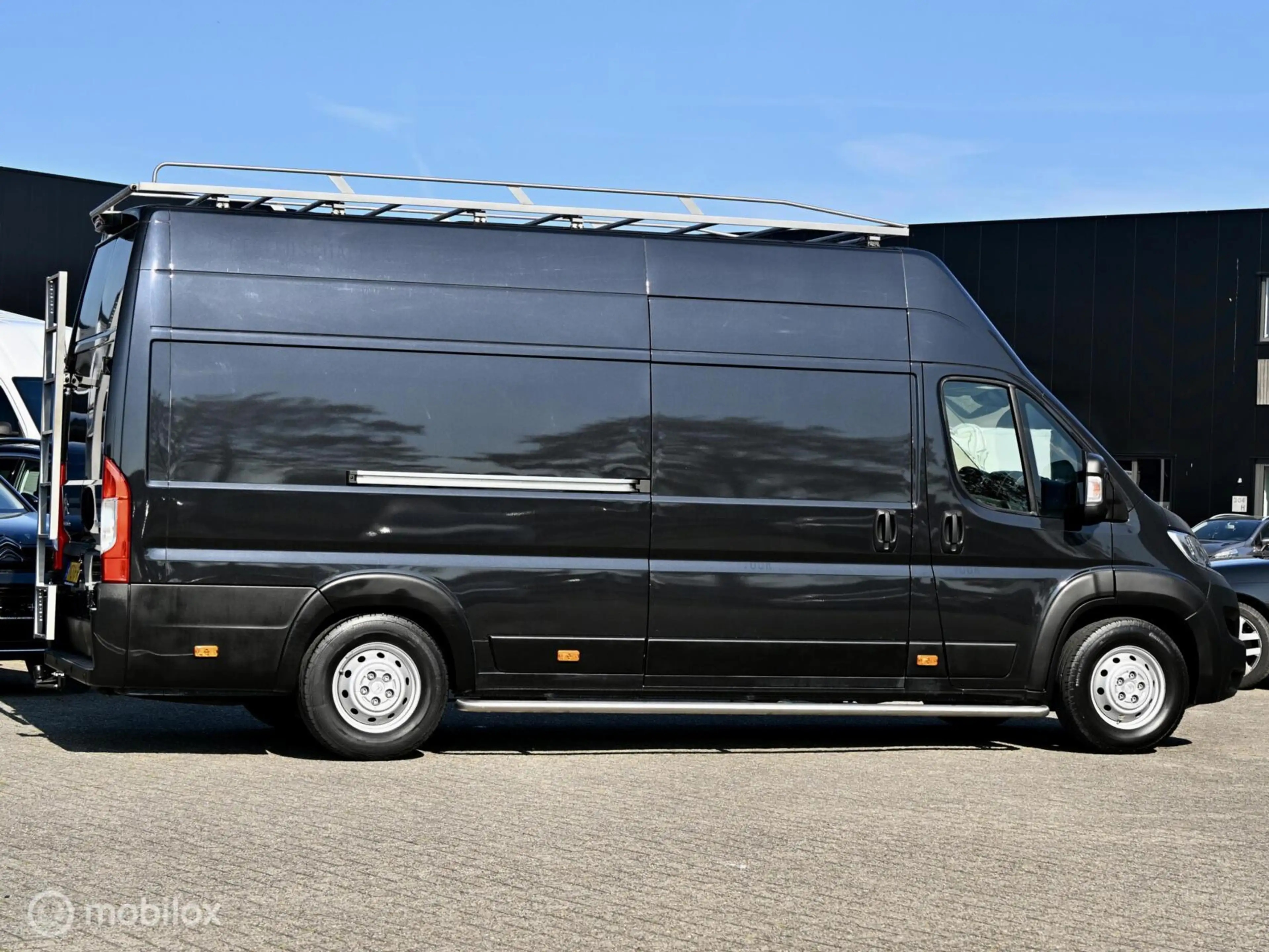 Citroen Jumper bestel 35 2.2 BlueHDi 165pk L4H3 Club Zwaar — photo 4