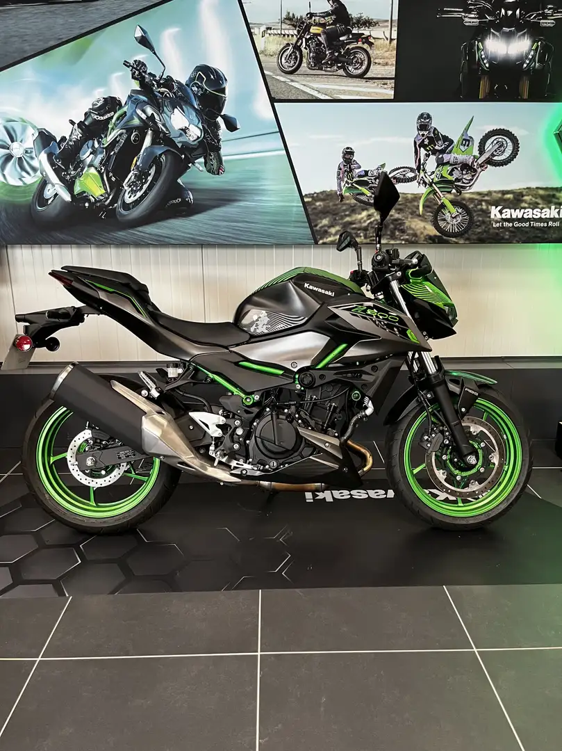 Kawasaki Z 500 SE Vert - 1