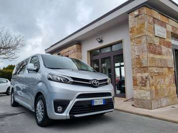 Toyota Proace Verso 1.4D STYLE disabili