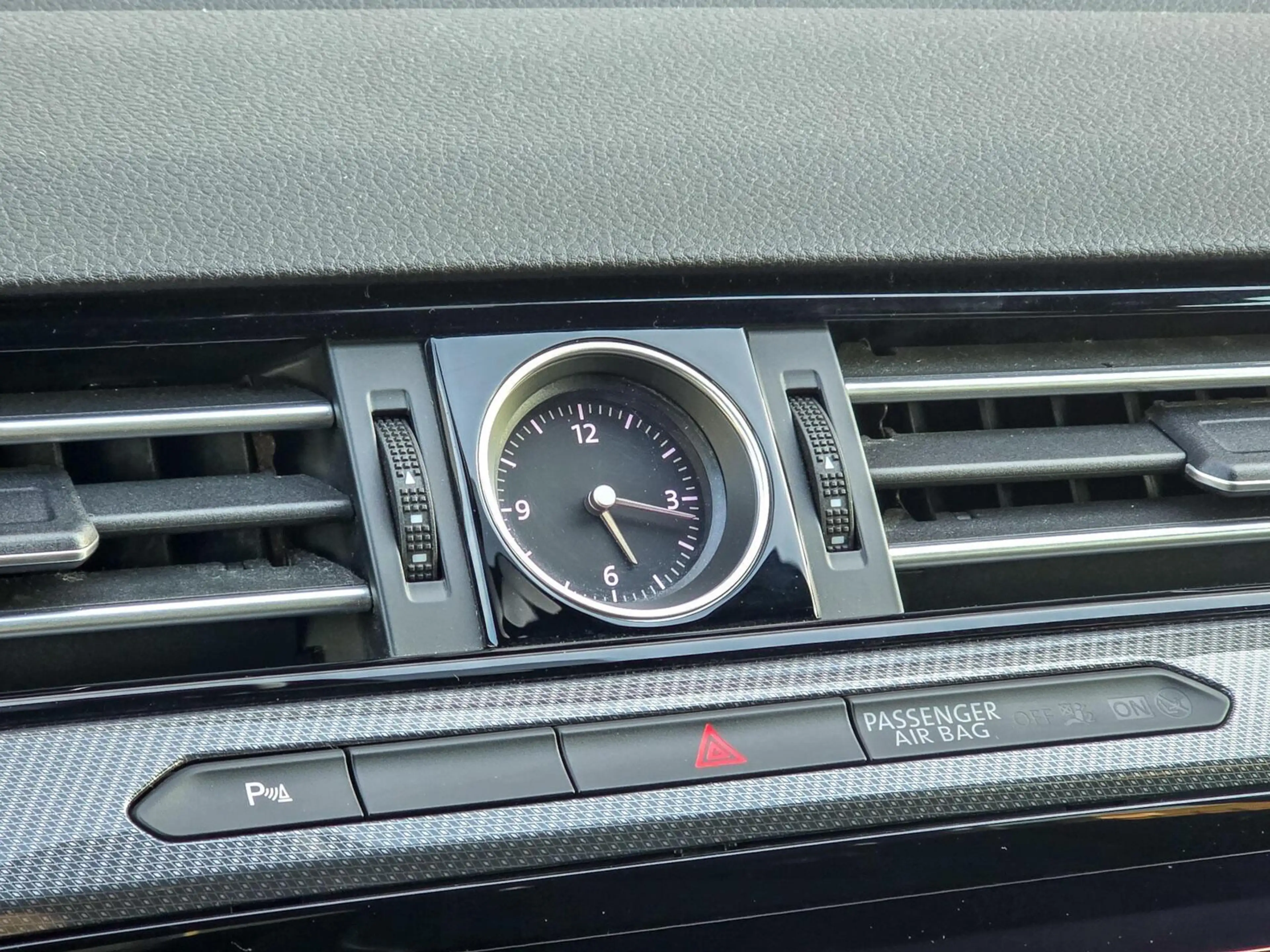 Volkswagen Arteon 2.0 TSI R-LINE|ACC|CARPLAY|CAMERA|VIRTUAL — photo 6