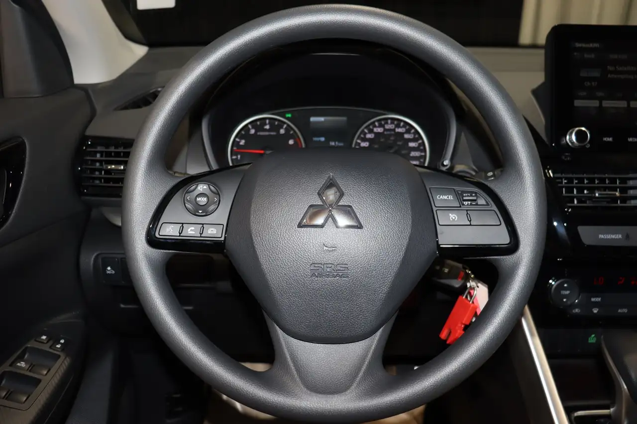 Mitsubishi Eclipse Cross photo Mitsubishi Eclipse Cross