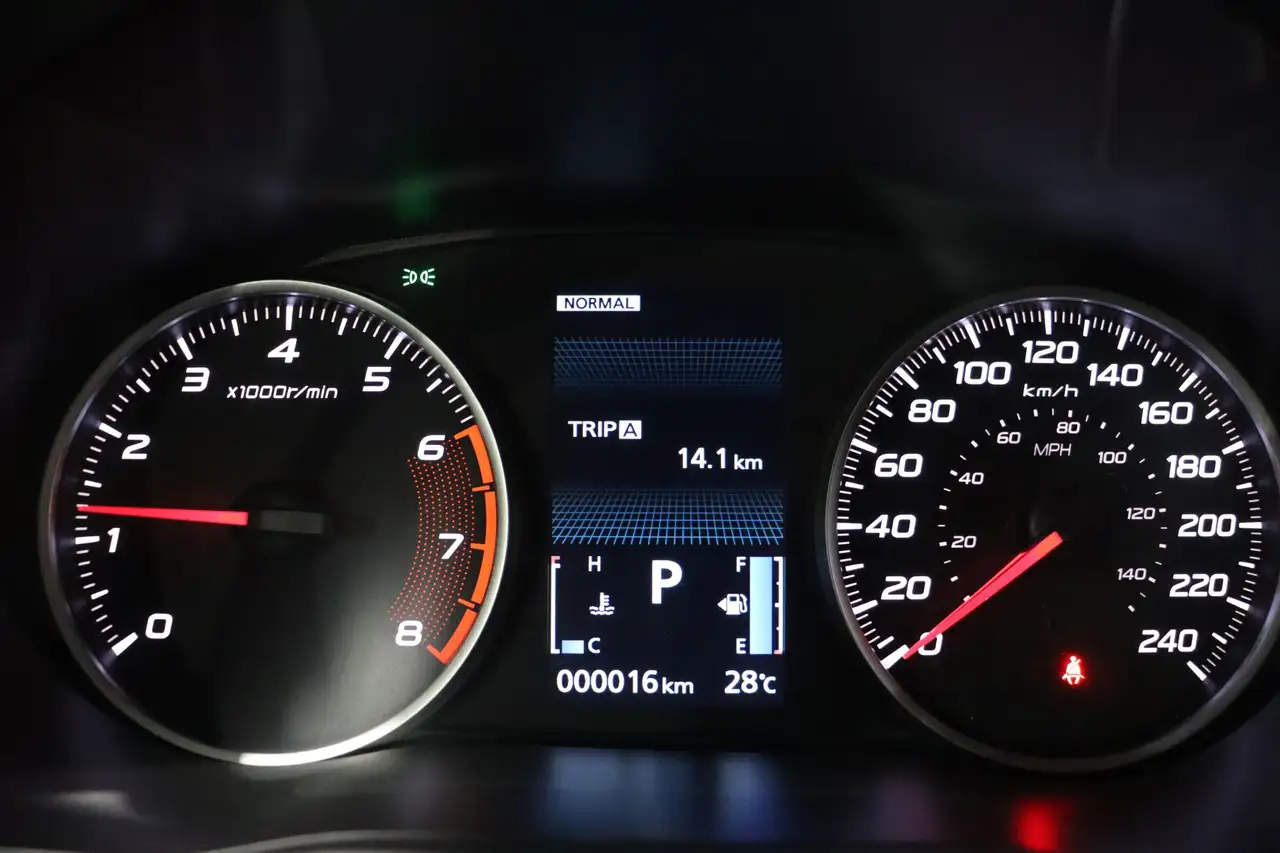 Mitsubishi Eclipse Cross photo Mitsubishi Eclipse Cross
