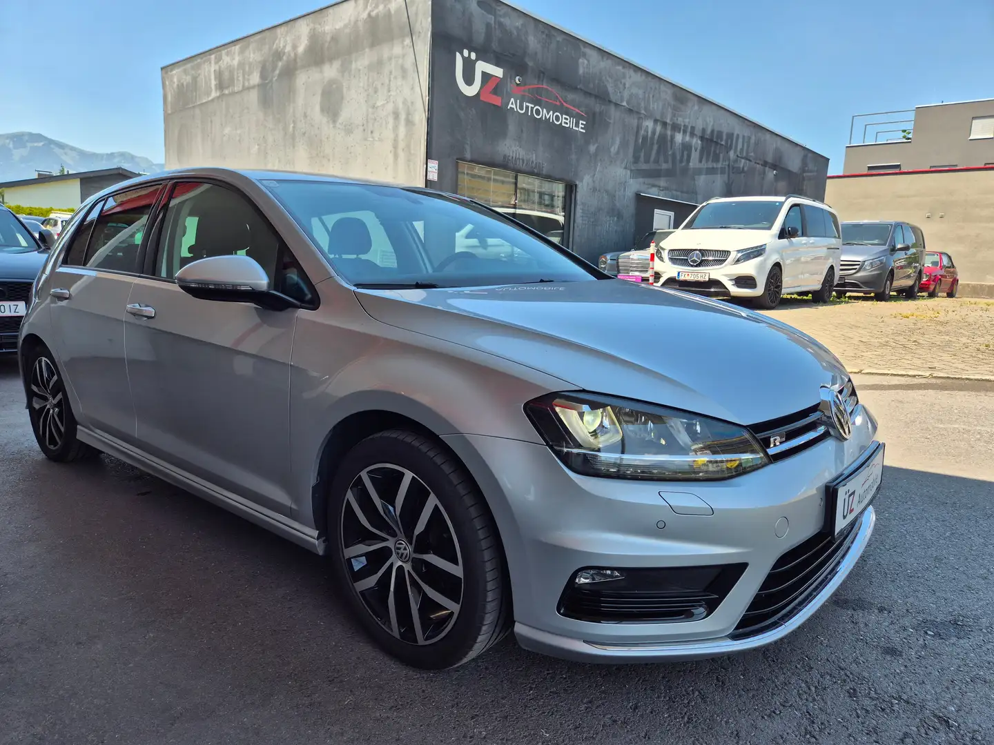 Volkswagen Golf *** R-Line *** Comfortline BMT Grau - 1