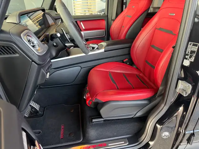 Mercedes-Benz G-Class view 9