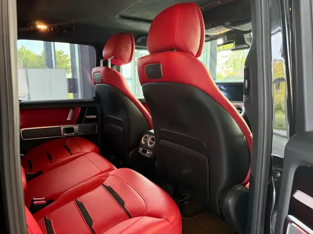 Mercedes-Benz G-Class view 13
