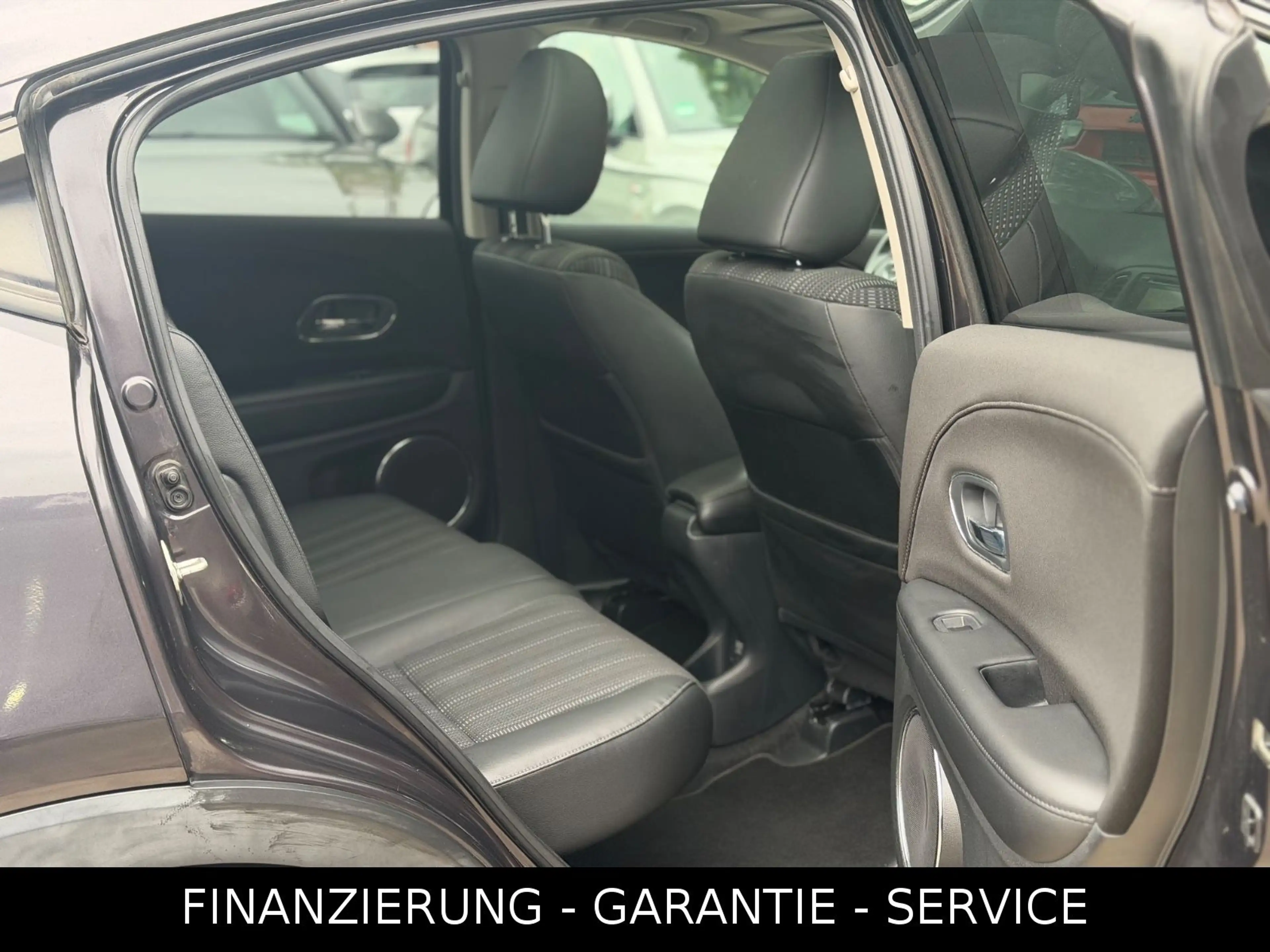 Honda HR-V EXECUTIVE 1,6/PANO/SPUR/KAMERA/TEMP/SHZ/LED — photo 9