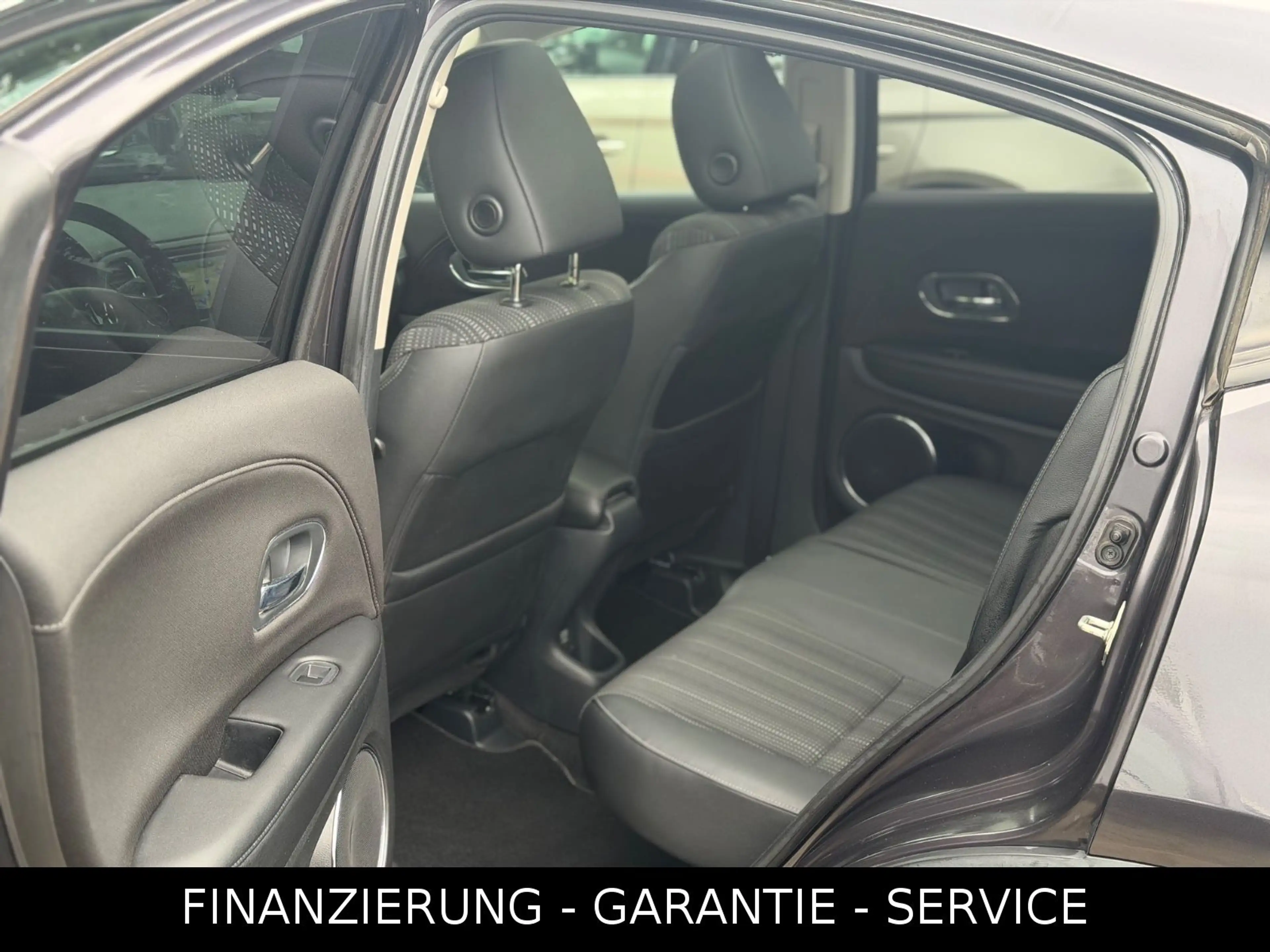 Honda HR-V EXECUTIVE 1,6/PANO/SPUR/KAMERA/TEMP/SHZ/LED — photo 14
