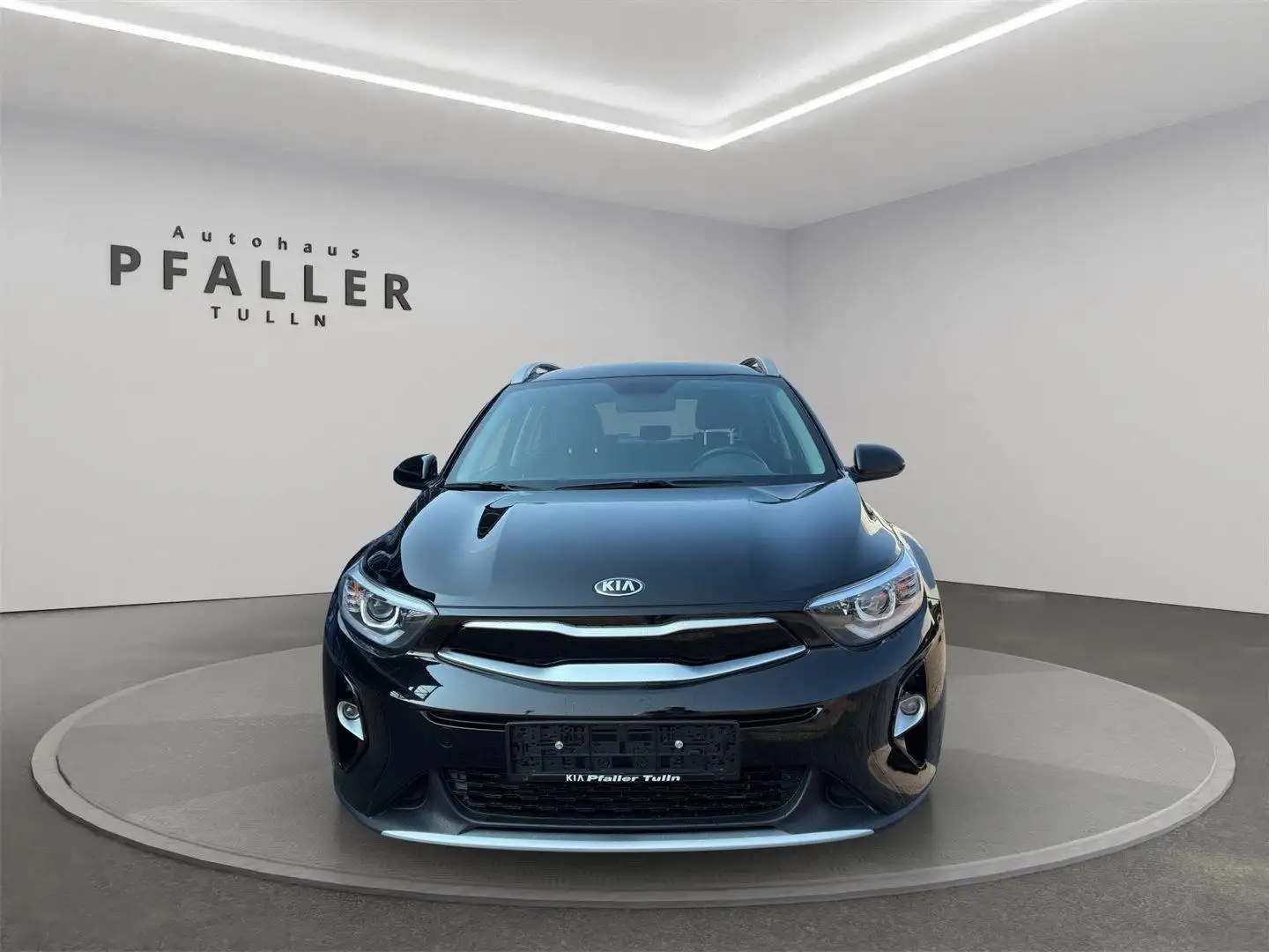 Kia Stonic 1,4 MPI ISG Silber Grau - 2