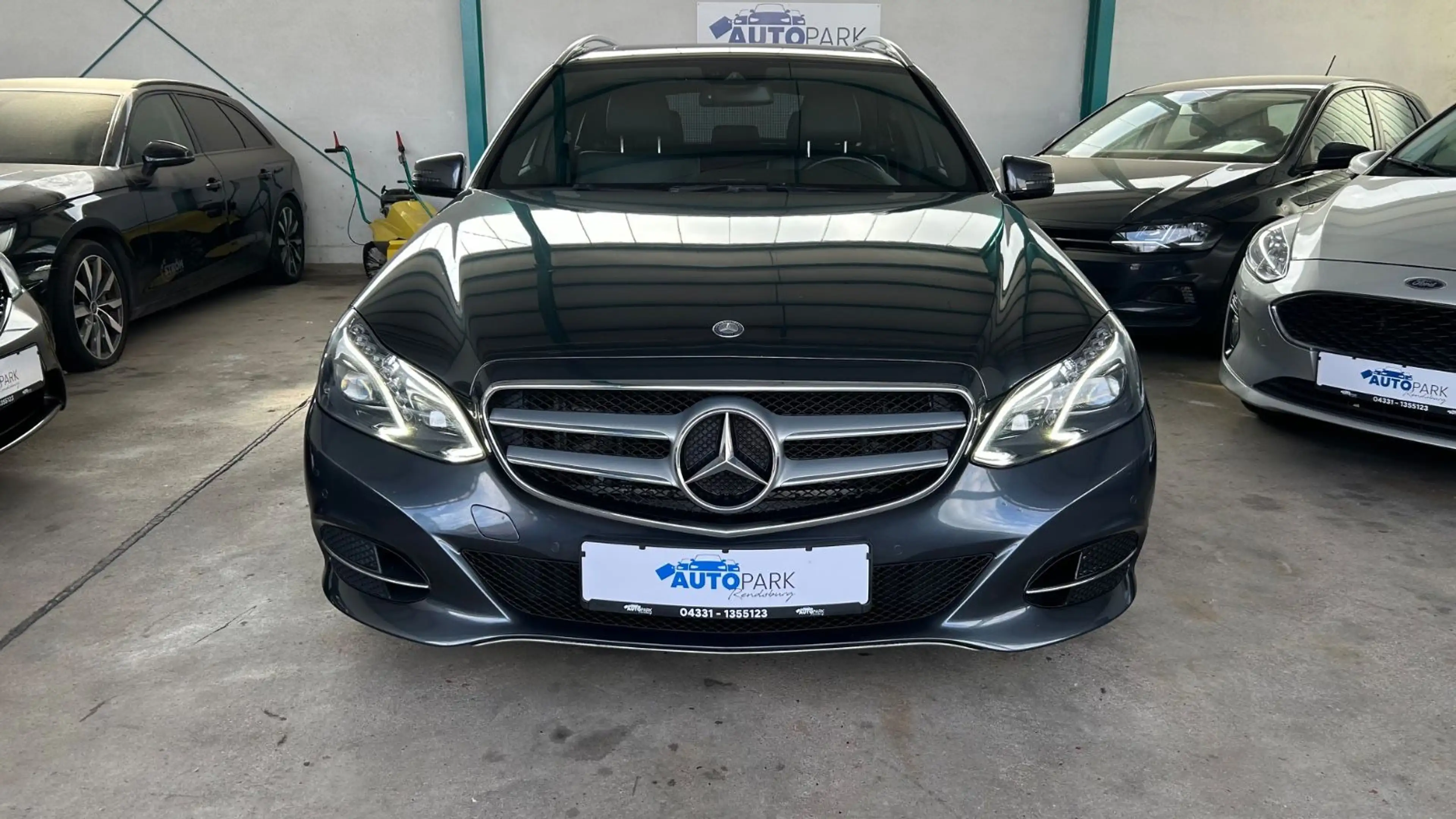 Mercedes-Benz E 200 E T-Modell BlueTec — photo 2