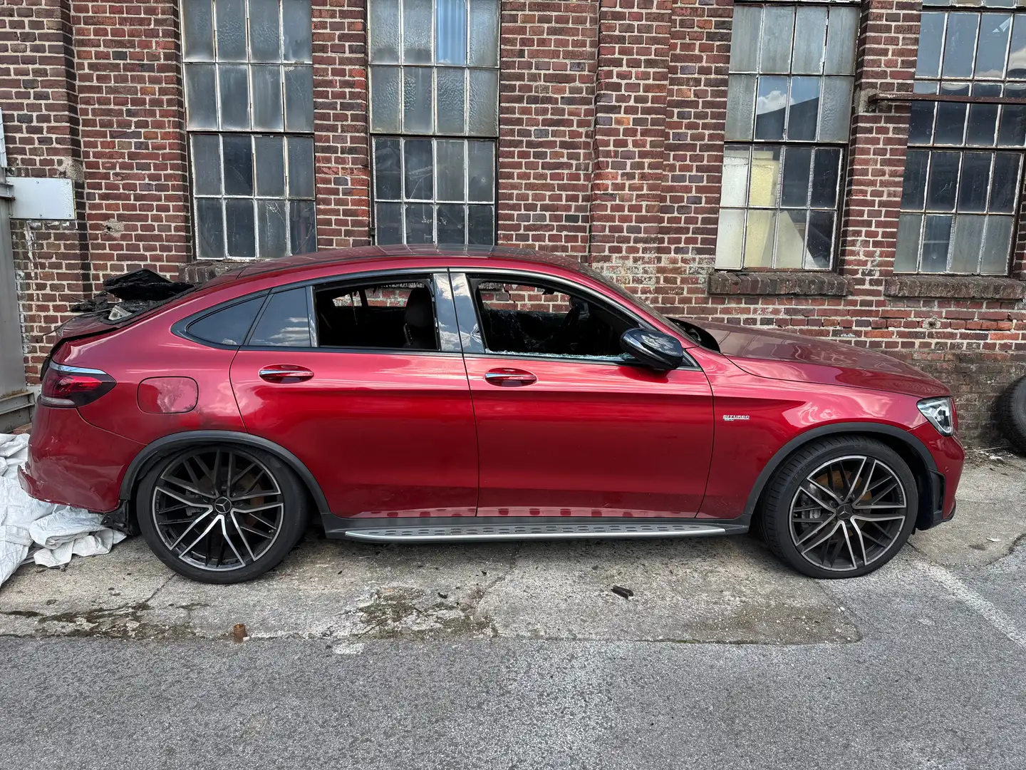 Mercedes-Benz GLC 43 AMG GLC 43 AMG 4Matic Coupé Automatik 360° 1. HD Rouge - 1