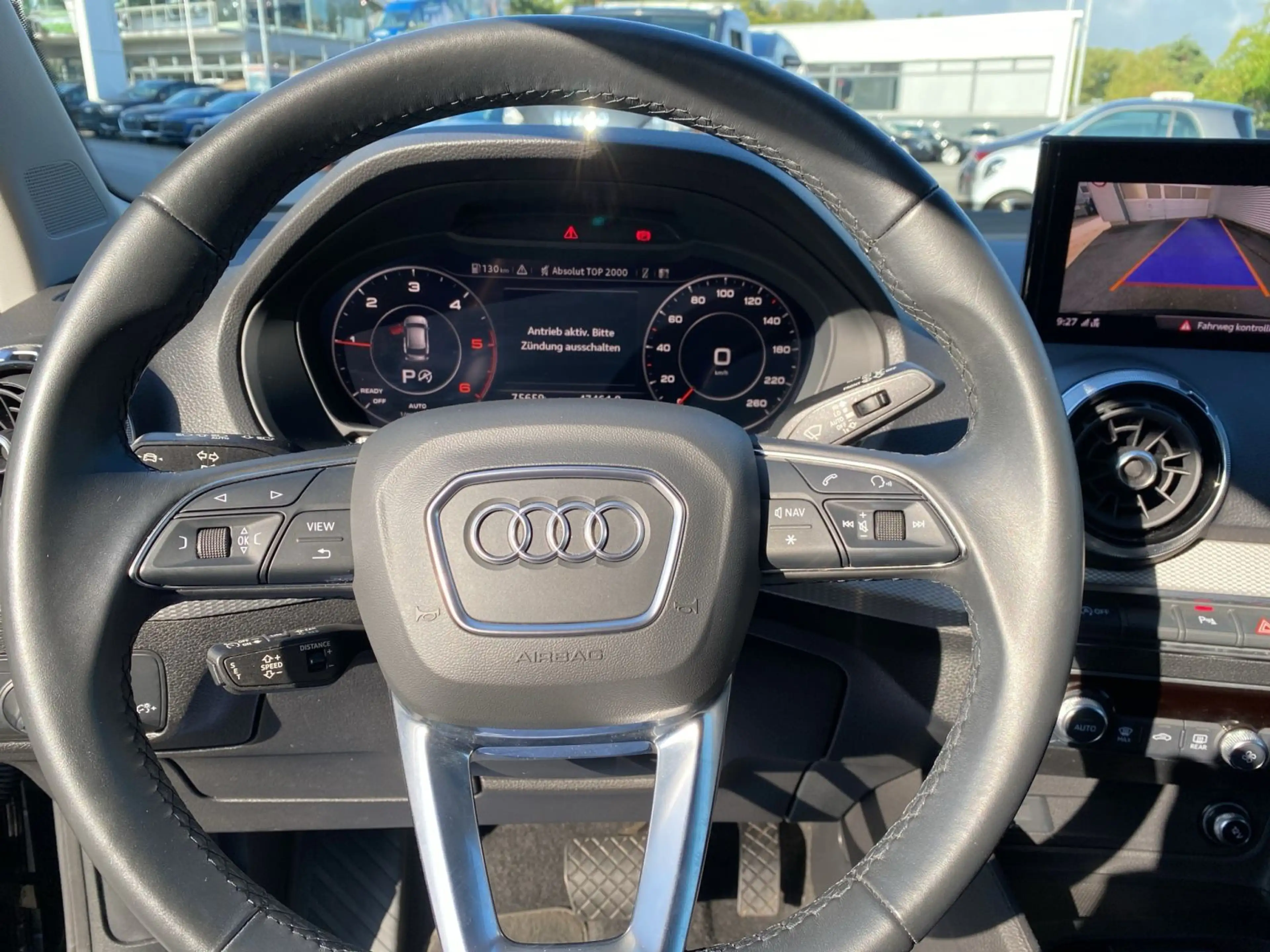 Audi Q2 35 TDI qu. S-Tronic advanced — photo 11