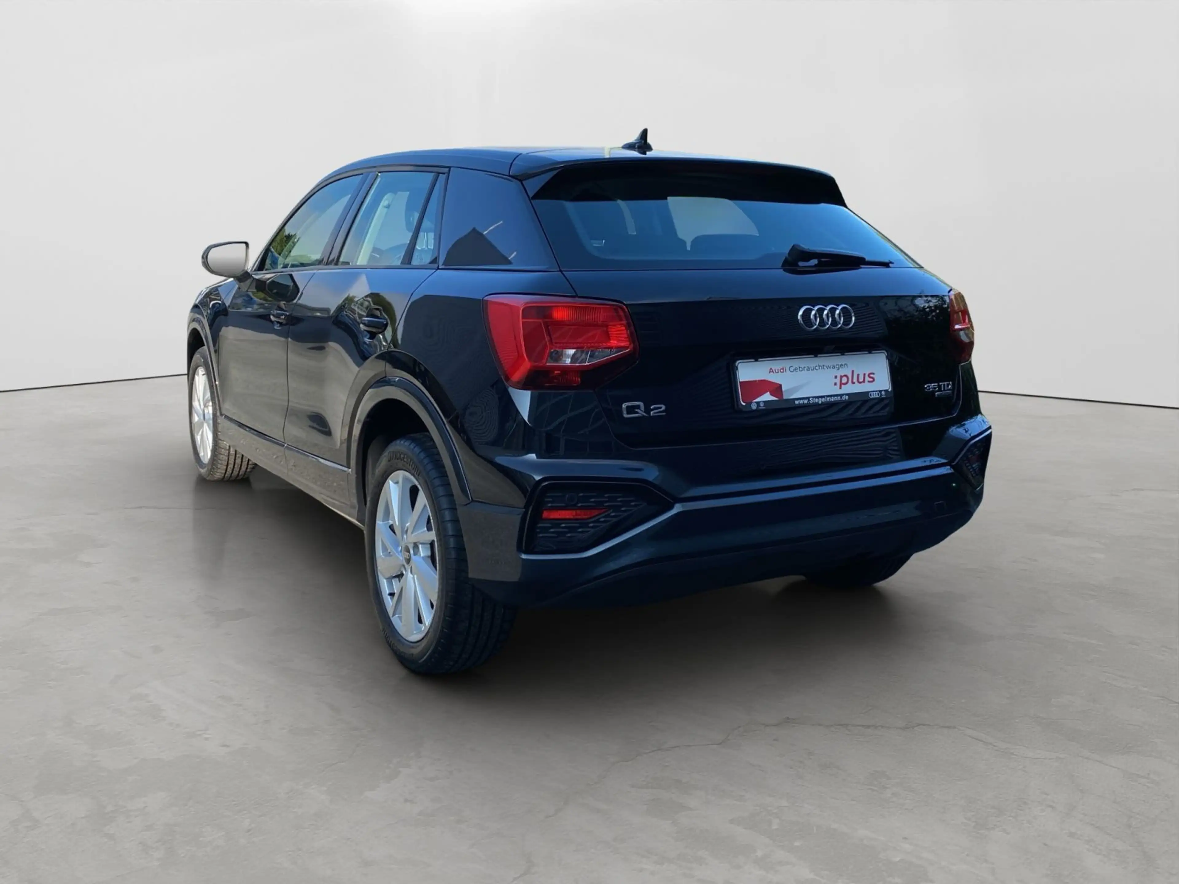 Audi Q2 35 TDI qu. S-Tronic advanced — photo 4