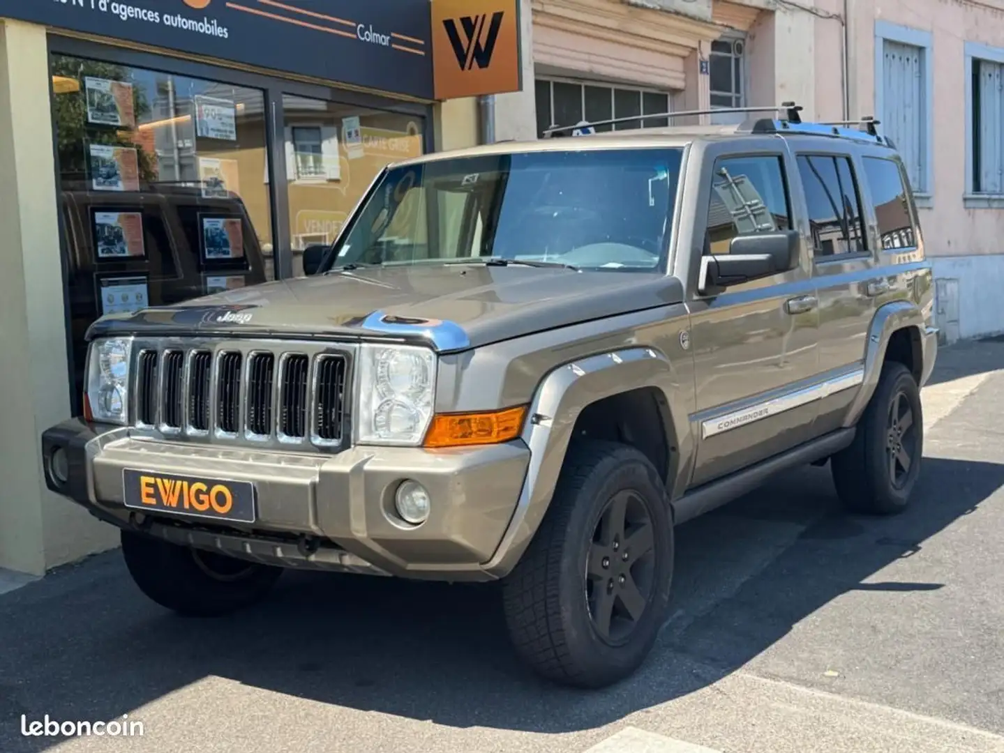 Jeep Commander 5.7 HEMI 325 LIMITED AWD BVA GARANTIE 6 MOIS Beżowy - 2