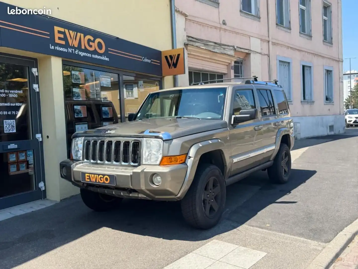 Jeep Commander 5.7 HEMI 325 LIMITED AWD BVA GARANTIE 6 MOIS Beżowy - 1
