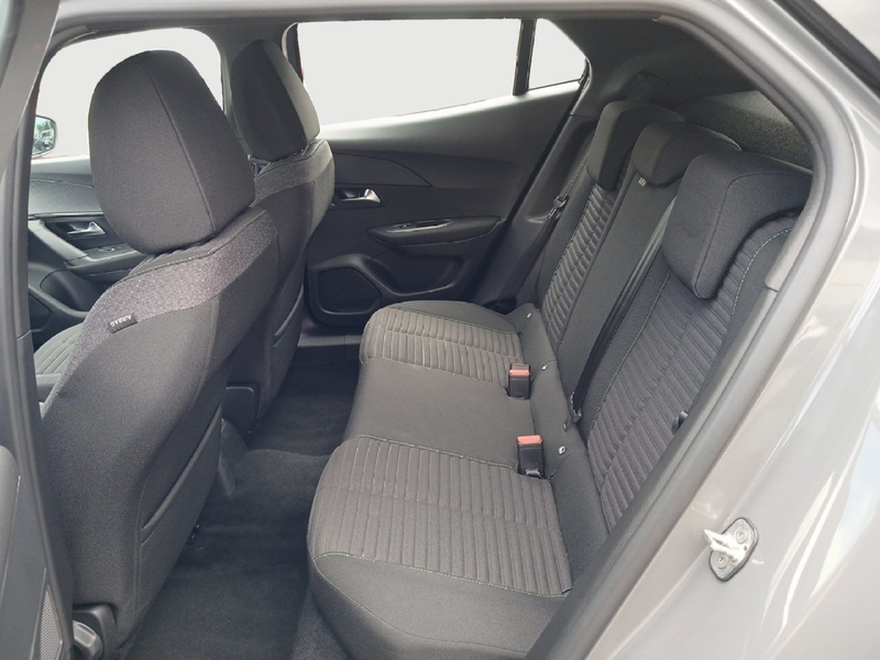 Peugeot 2008 Active Hybrid 136 eDSC6 Navi+Sitzheizung — photo 13