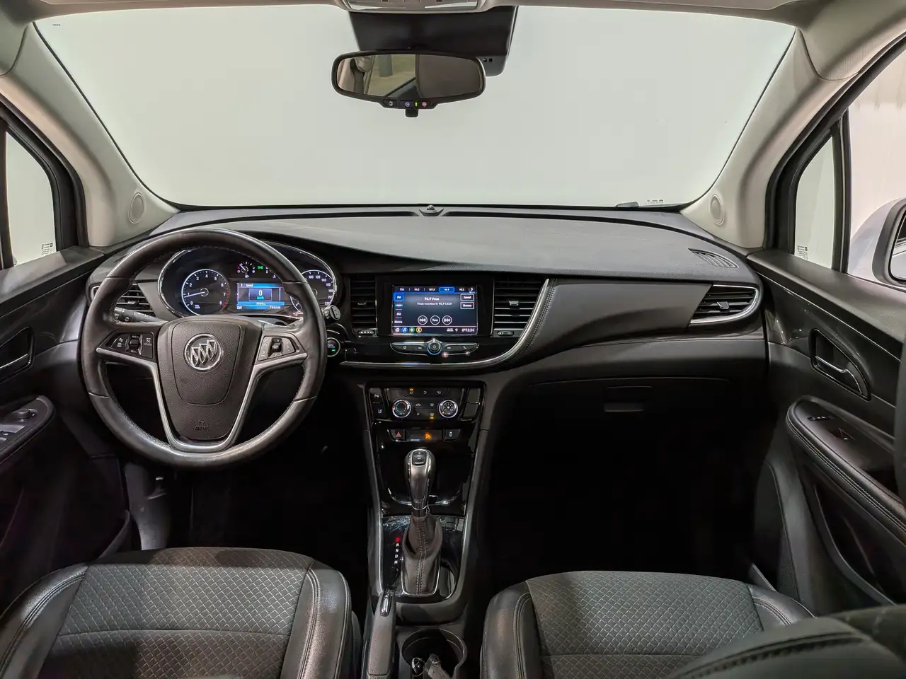Buick Encore снимка Buick Encore