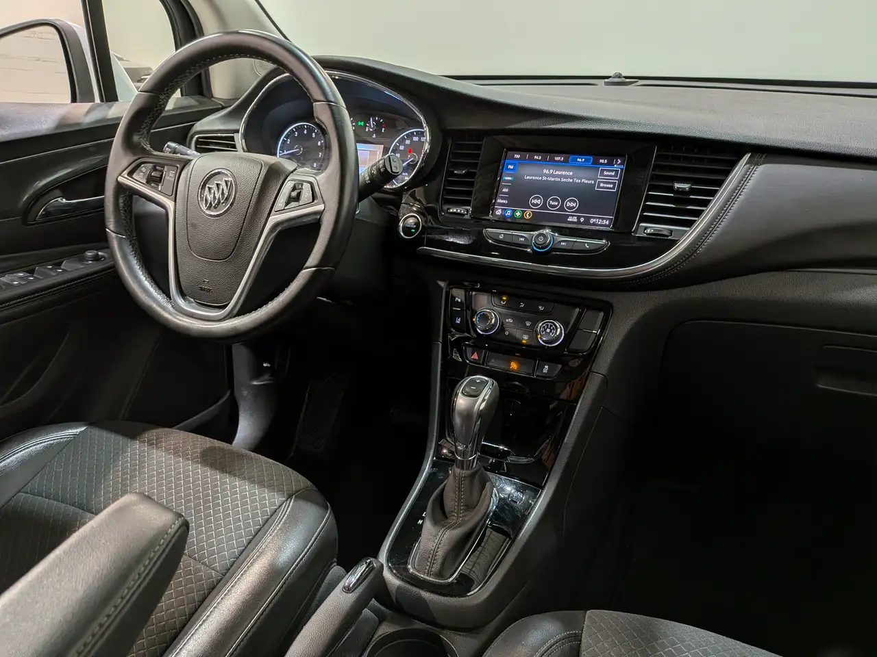 Buick Encore снимка Buick Encore
