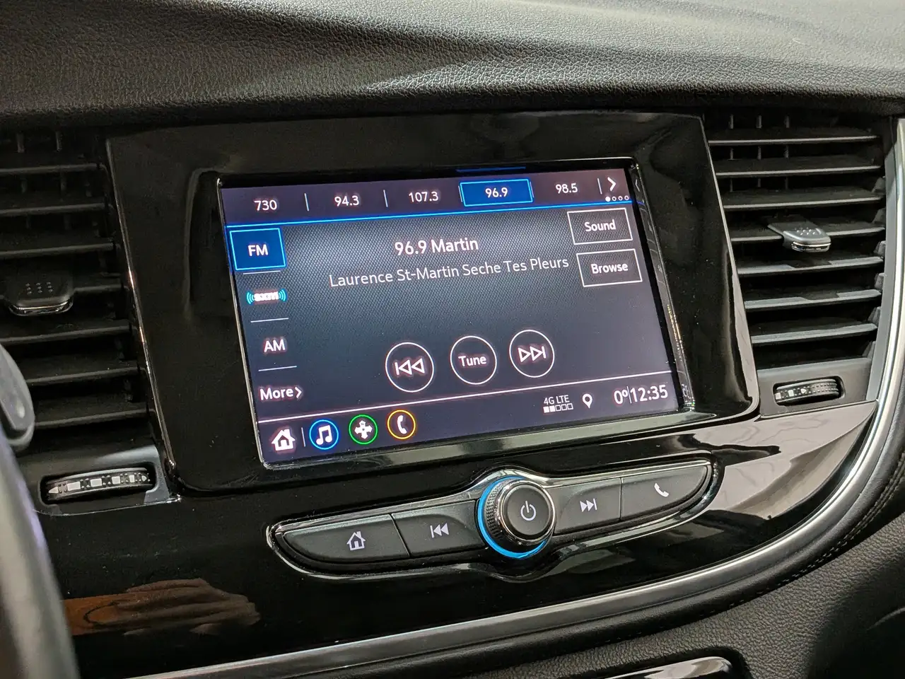 Buick Encore снимка Buick Encore